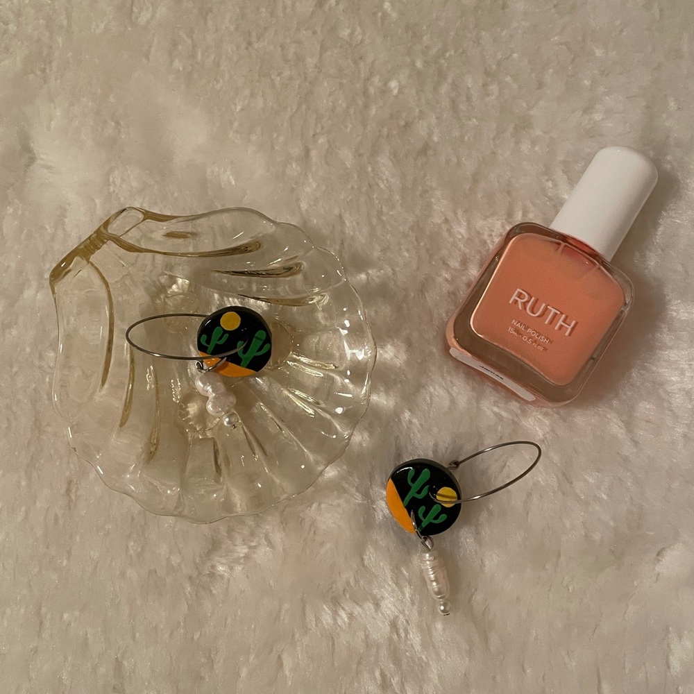 Ariel Kellogg Desert Landscape Hoop Earrings w/ Pearl Dangles